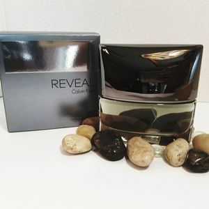 Calvin Klein Reveal